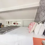 Emporium Konukevi Lisboa